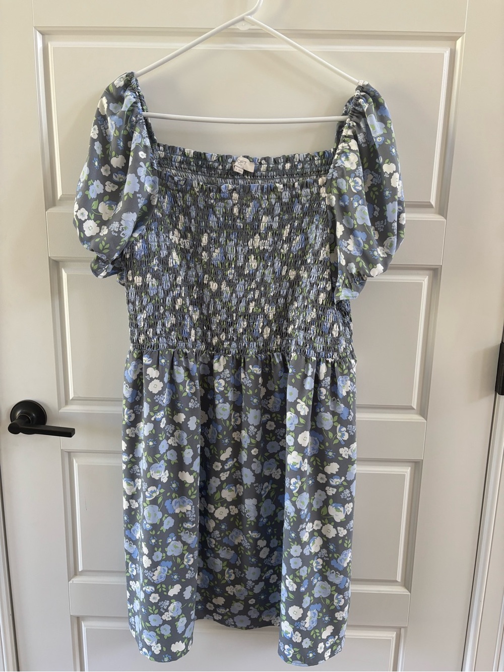 LOFT Outlet Floral Smocked Dress | Puff Sleeve Blue Gray Midi | XL